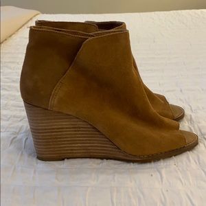 Lucky Brand Open Toe Wedges